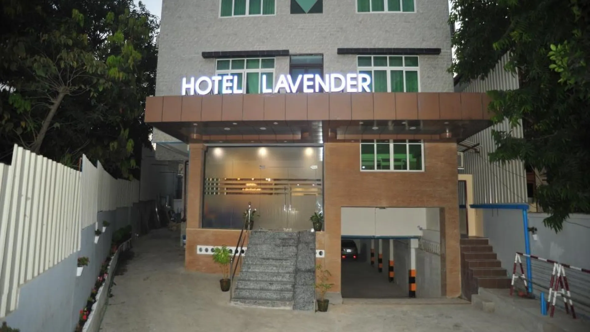 Hotel Lavender Rangún