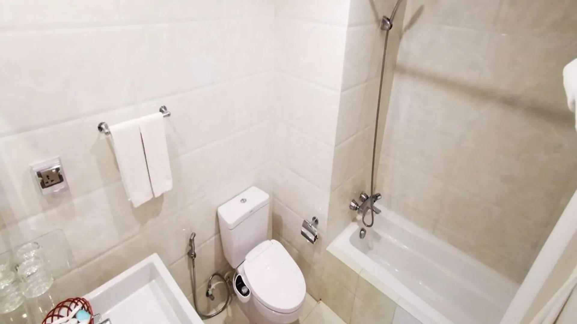Hotel Lavender Янгон 3*,  Мьянма