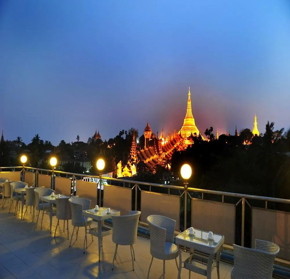 Hotel Lavender Янгон